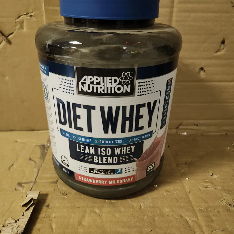 BOX OF 4 APPLIED NUTRITION DIET WHEY STRAWBERRY MILKSHAKE POWER 2KG (USE BY FEBRUARY 2022)