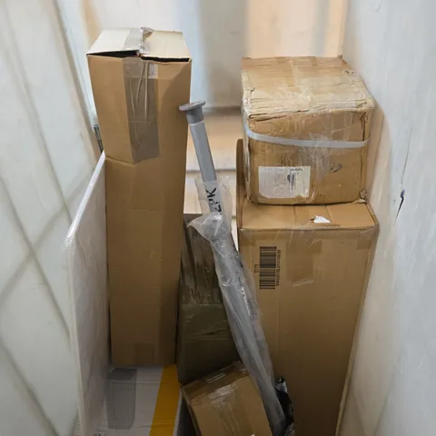 CAGE OF APPROXIMATELY 10 ASSORTED ITEMS INCLUDING HAND TOWELS, HANDY WATER CONTAINER ASSEMBLY AND VACUUM CLEANER PARTS