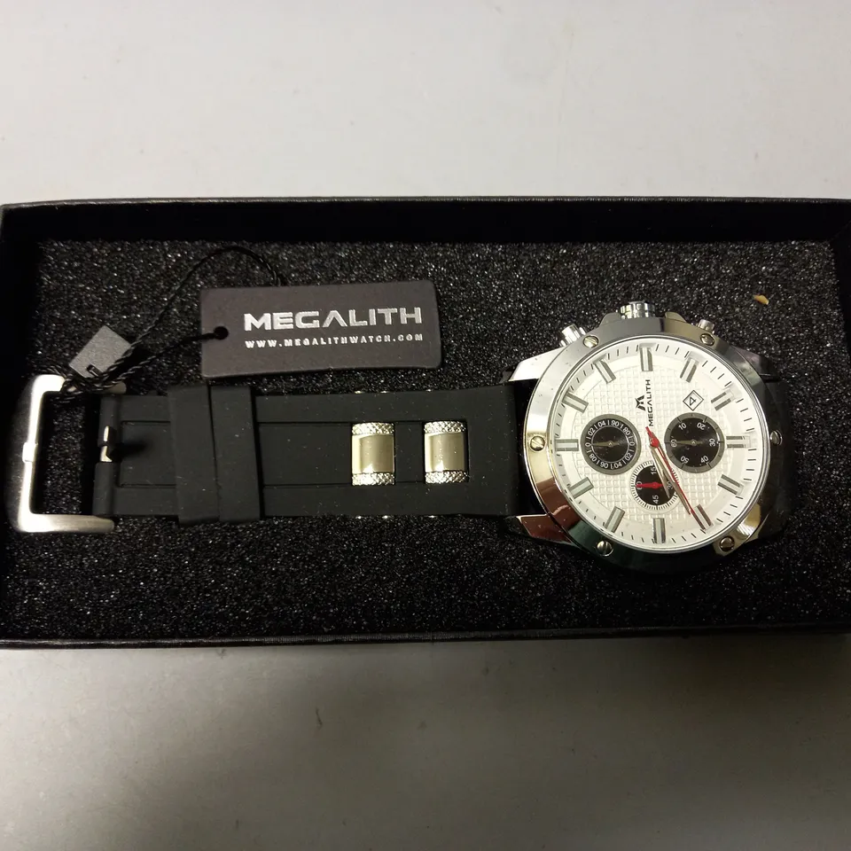 BOXED MEGALITH 0140 WATCH