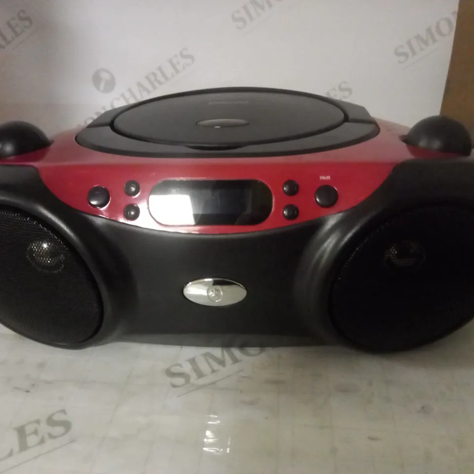 POLAROID BLUETOOTH CD BOOMBOX BLACK/RED
