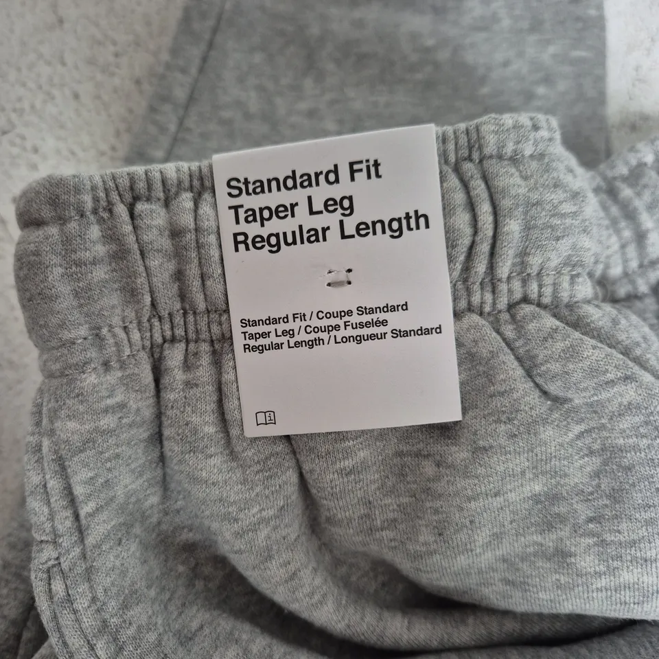 NIKE GREY SWEATPANTS – STANDARD FIT, TAPER LEG, UK SIZE S
