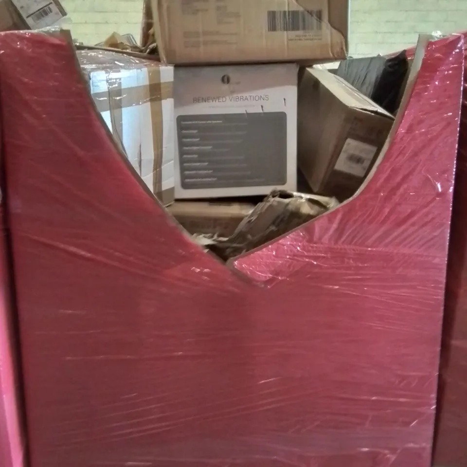 PALLET CONTAINING VARIOUS ASSORTED BOXED HOUSEHOLD ITEMS TO INCLUDE: VACUUM CLEANER, TURNTABLE HI-FI SYSTEM WITH SPEAKERS, AIR FRYER AND LOTS MORE UNMARKED BOXED ITEMS 