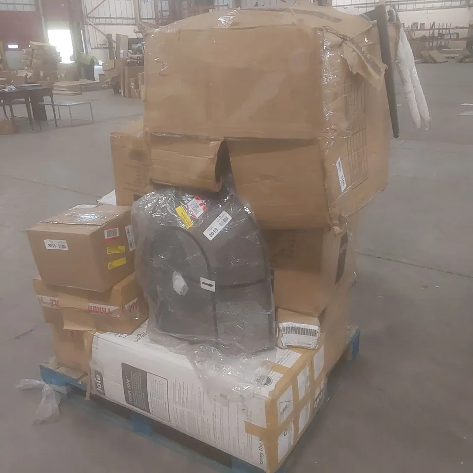 PALLET TO CONTAIN ASSORTED BOXED FURNITURE AND FURNITURE PARTS