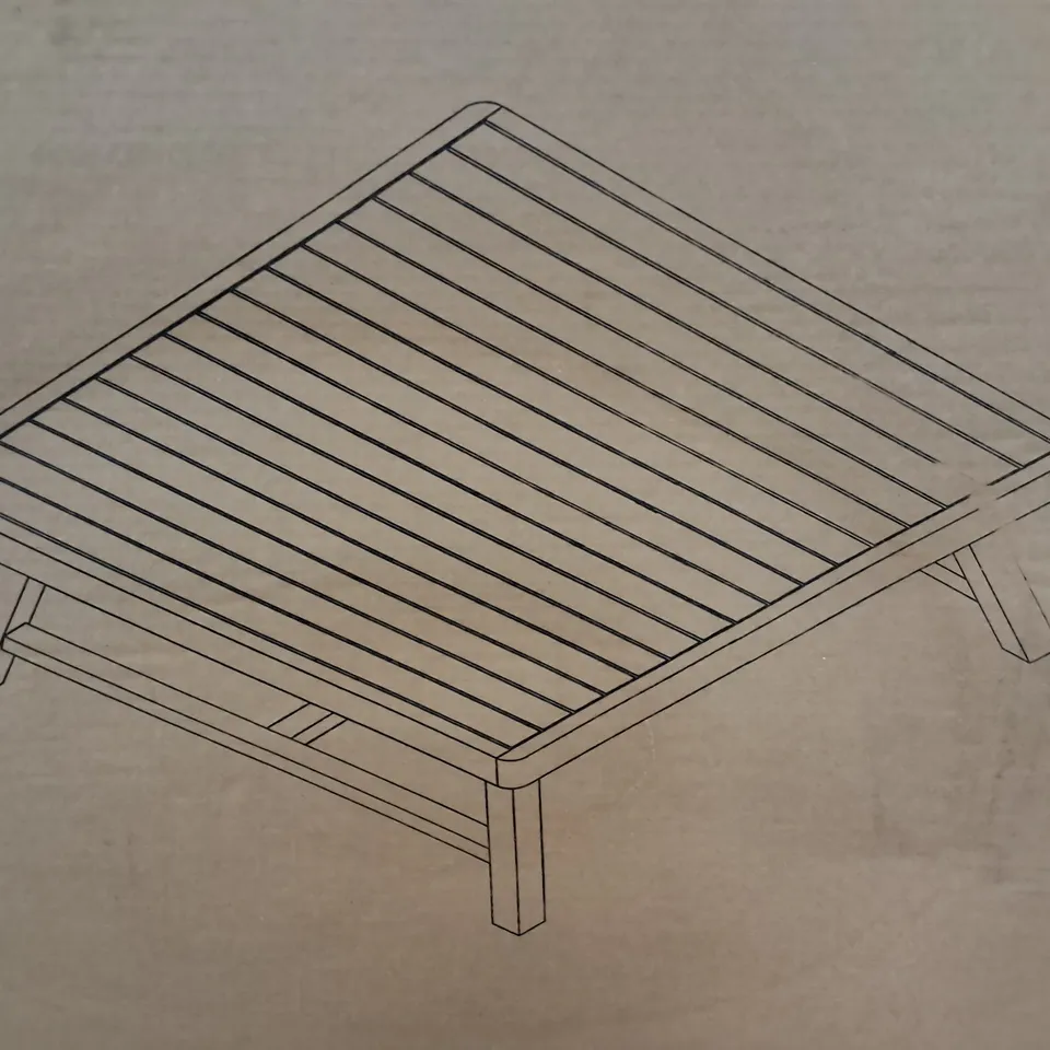 BOXED OUTDOOR FURNITURE PART FROM MICHELLE KEEGAN RANGE - 1 BOX