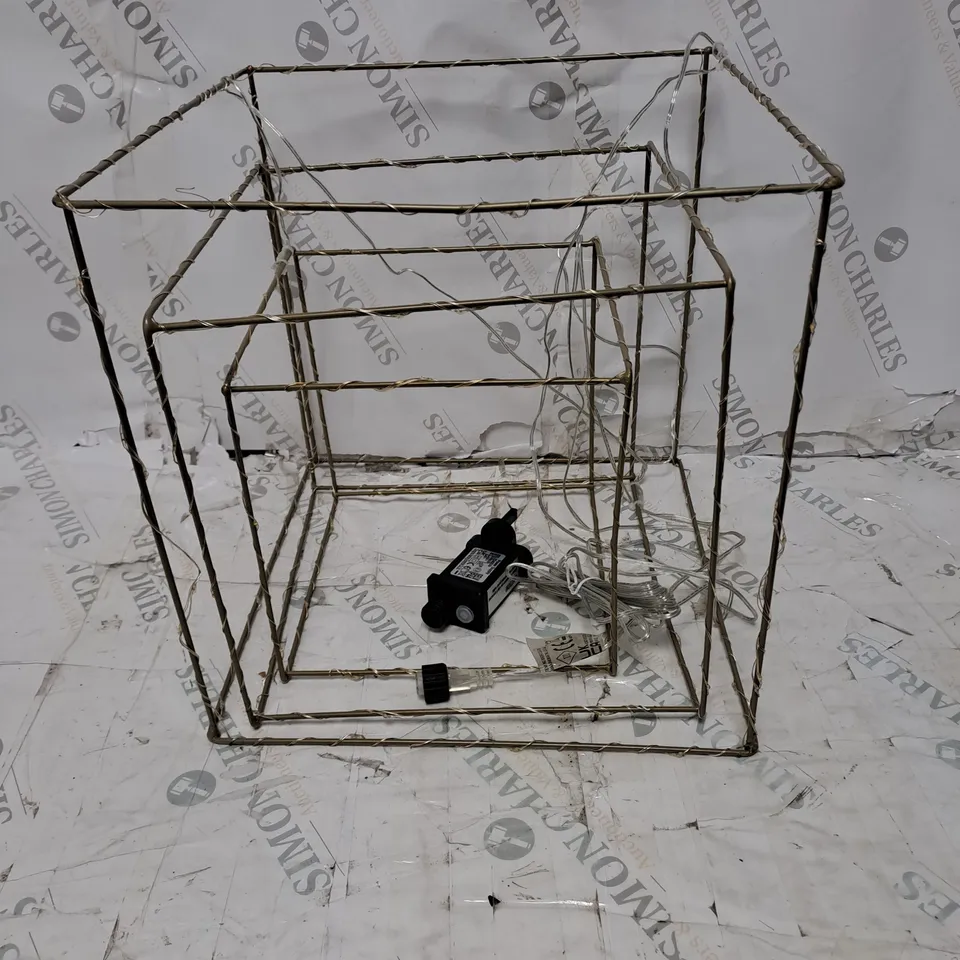 SARA DAVIES SET OF 3 INDOOR/OUTDOOR PRE-LIT CUBES