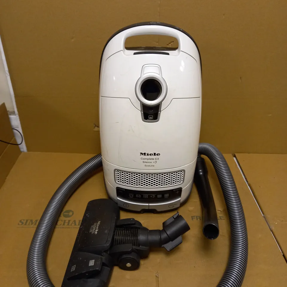 MIELE COMPLETE C3 SILENCE ECHOLINE VACUUM