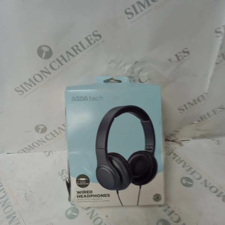 BOX OF APPROXIMATELY 20 ASSORTED ELECTRICAL ITEMS TO INCLUDE HEADPHONES, EARPHONES, SPEAKERS ETC - COLLECTION ONLY 