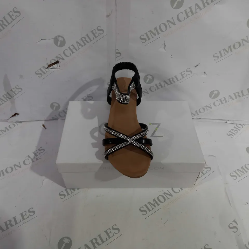 BOXED PAIR OF QUIZCLOTHING STRAPPED SANDALS IN JEWELLED BLACK - EU SIZE 36