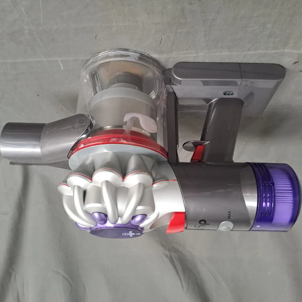 DYSON VACUUM CLEANER WITH NO PARTS