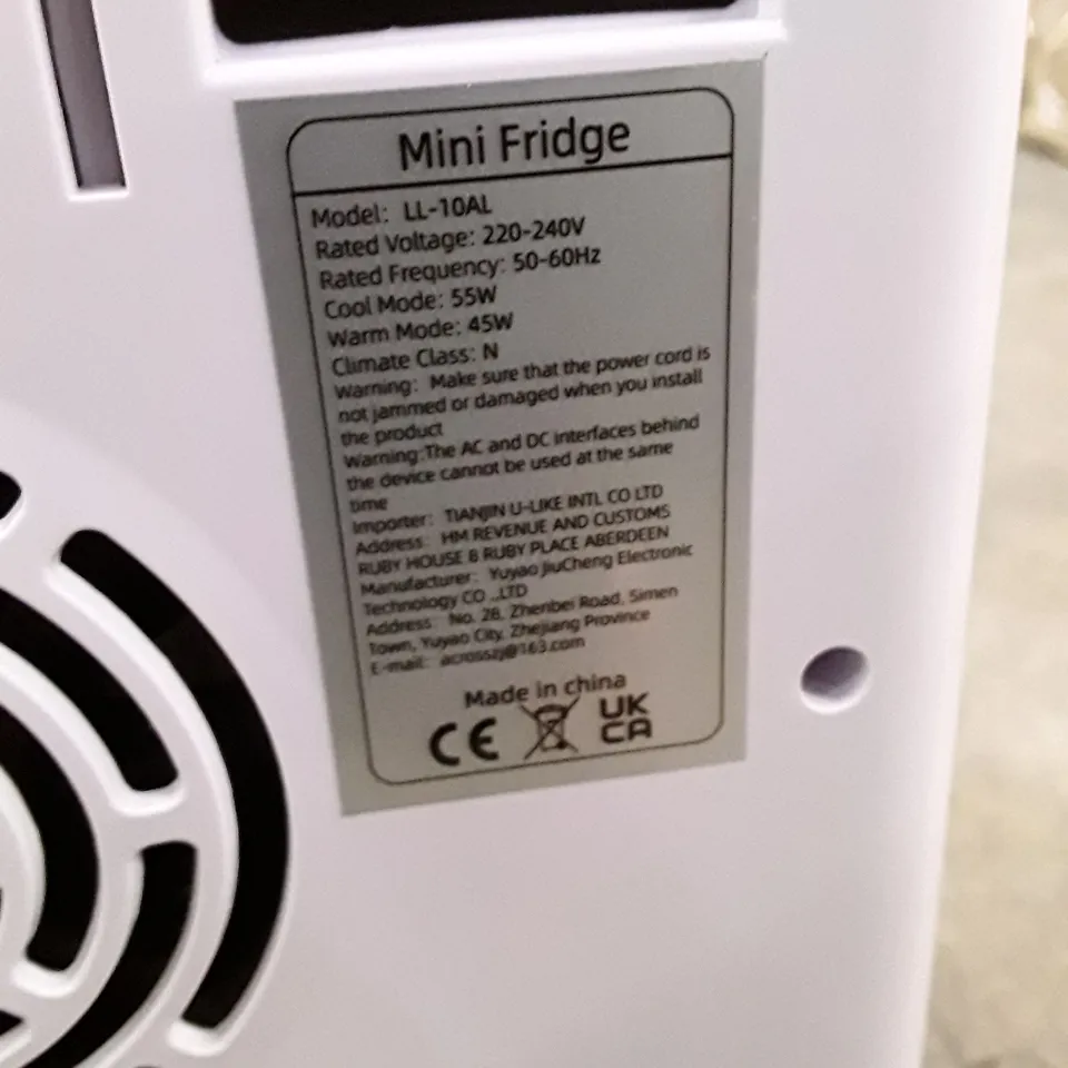 BOXED COLD-WARM 12V ELECTRONIC REFRIGERATOR 