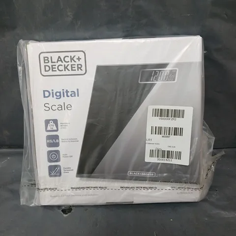 BOXED BLACK + DECKER DIGITAL SCALE