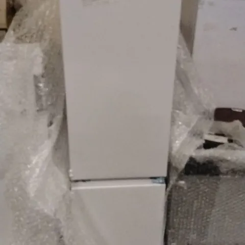 ELECTRIQ 249 LITRE 178CM 70/30 INTEGRATED FRIDGE FREEZER - WHITE WITH SLIDING DOOR HINGE