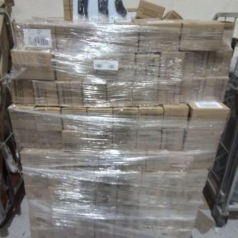 PALLET CONTAINING A LARGE QUANTITY OF BRAND NEW 0.9M CAR CHARGERS MADE FOR IPHONE