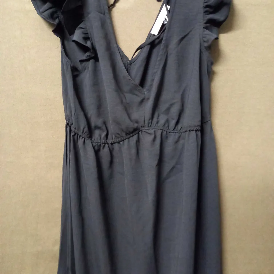 MAISON DE NIMES BLACK V-NECK DRESS - SMALL