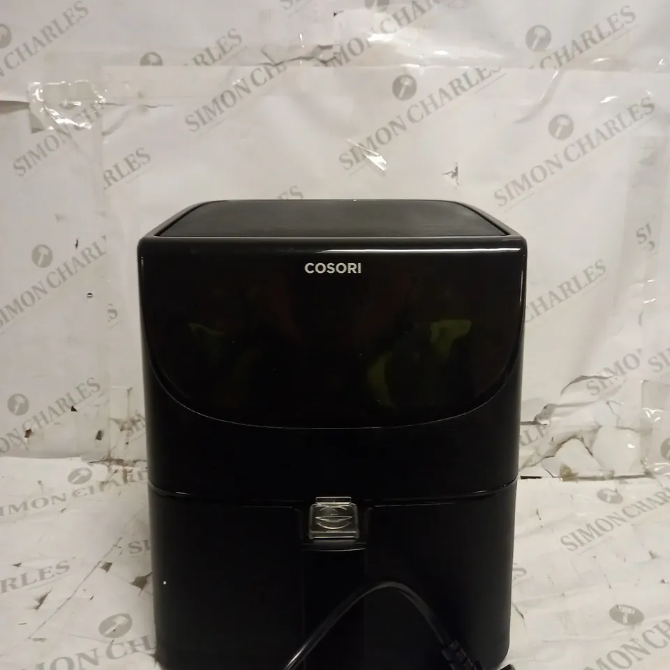 COSORI ELECTRIC HOT AIR FRYER 