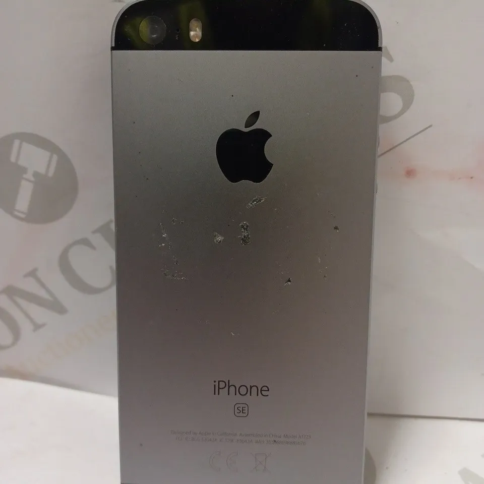 APPLE IPHONE SE SMARTPHONE