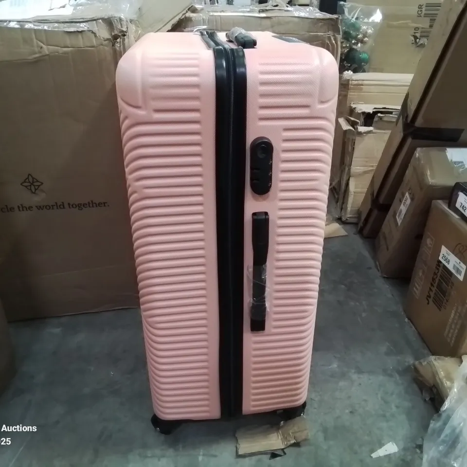 BOXED BLOOMLITE PINK HARDSHELL SUITCASE