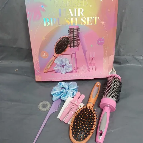 BOXED SUNKISSED HAIR BRUSH SET 