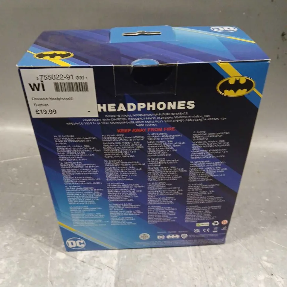 BOXED BATMAN THEMED HEADPHONES