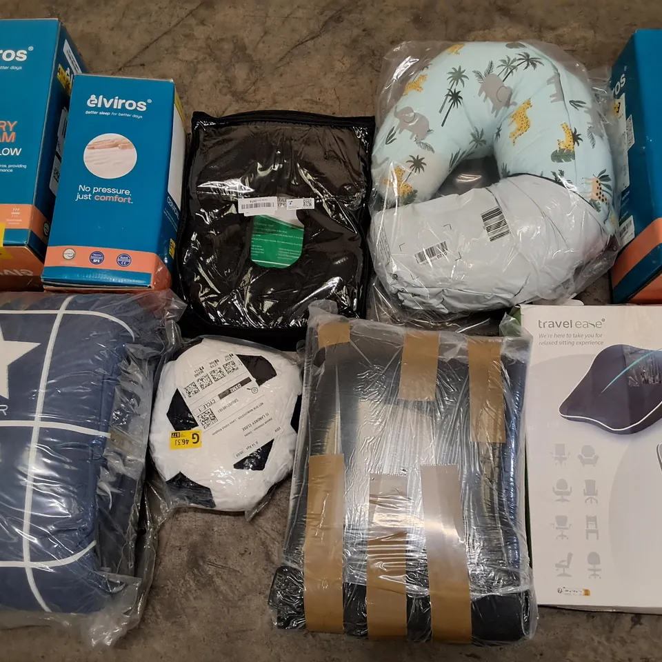 PALLET CONTAINING A LARGE QUANTITY OF ASSORTED HOME FABRIC ITEMS TO INCLUDE SUPPORT CUSHIONS, CERVICAL PILLOW U-SHAPED PILLOWS