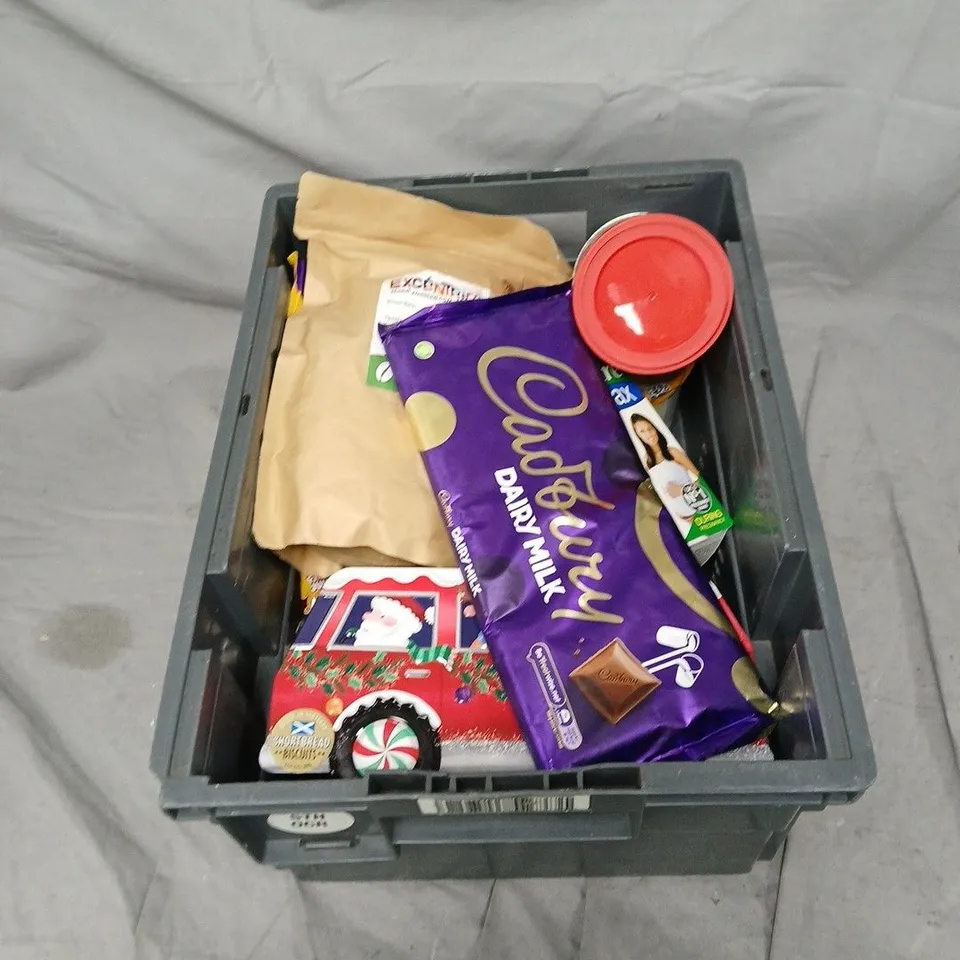 APPROXIMATELY 12 ASSORTED ITEMS OF FOOD AND DRINK INCLUDING CADBURY DAIRY MILK 360G, MCDONALDS ORIGINAL CURRY SAUCE, HAND ROASTED MEXICO COFFEE AND SHORTBREAD XMAS BISCUIT TIN