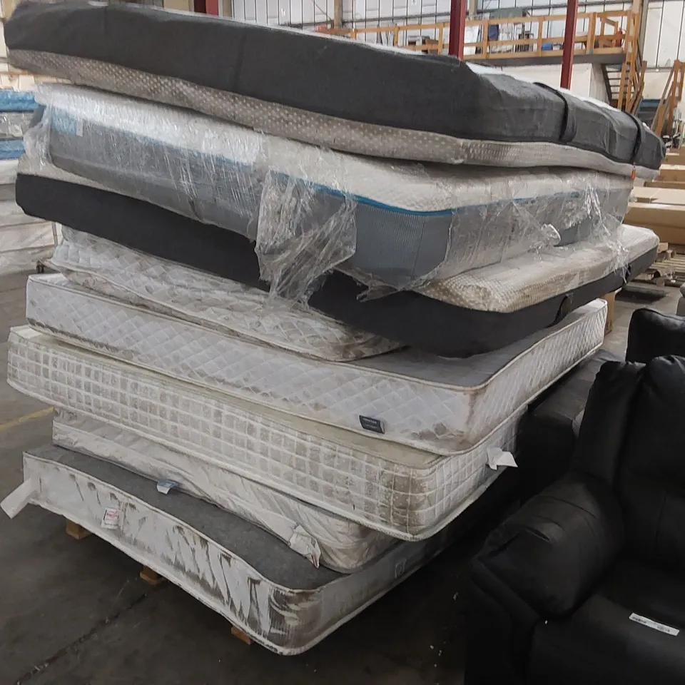 PALLET OF APPROXIMATELY 9 ASSORTED MATTRESSES - VARIOUS BRANDS, SIZES, CONDITIONS ECT