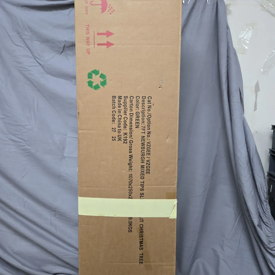 BOXED 7FT (210cm) NEWBURGH MIXED TIPS SLIM PRE-LIT CHRISTMAS TREE (1 BOX)