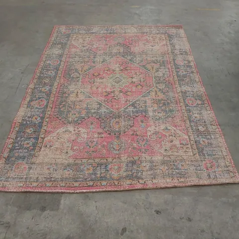 QUALITY DESIGNER AREA RUG - APPROXIMATELY 235 x 160cm