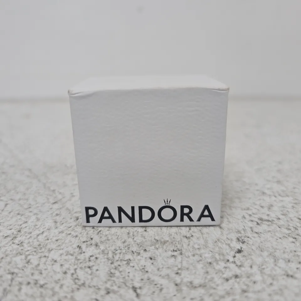 PANDORA SILVER CHARM WITH GRADUATION HAT MOTIF 