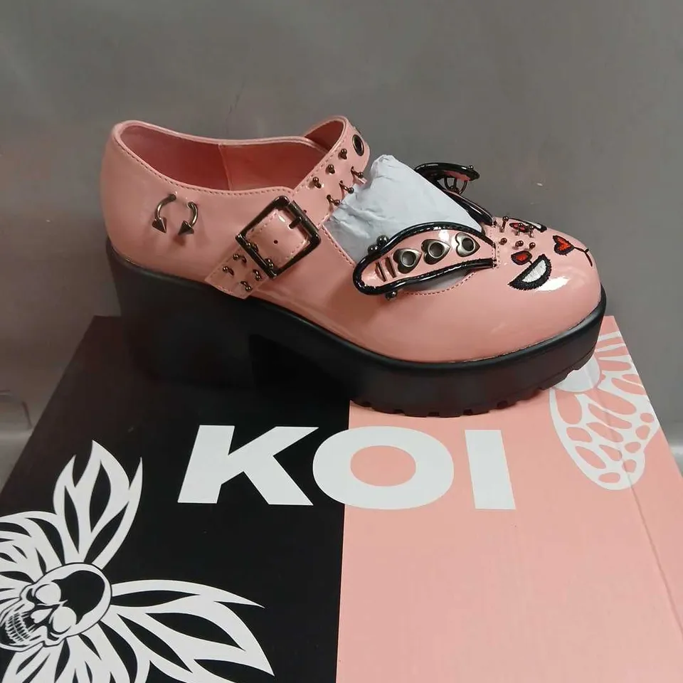BOXED KOI TIRA PINK MARK JANES 'DEATH RAVER BUNNY EDITION' SIZE 5
