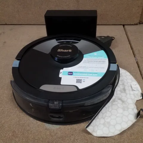 SHARK MATRIX PLUS 2-IN-1 ROBOT VACUUM & MOP RV2620WDUK
