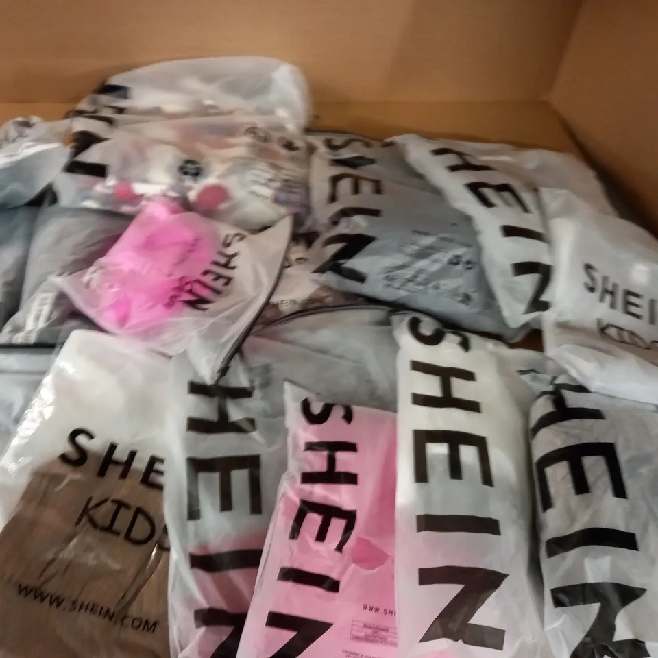 LOT OF 15 ASSORTED BAGGED SHEIN CLOTHING ITEMS IN VARIOUS SIZES