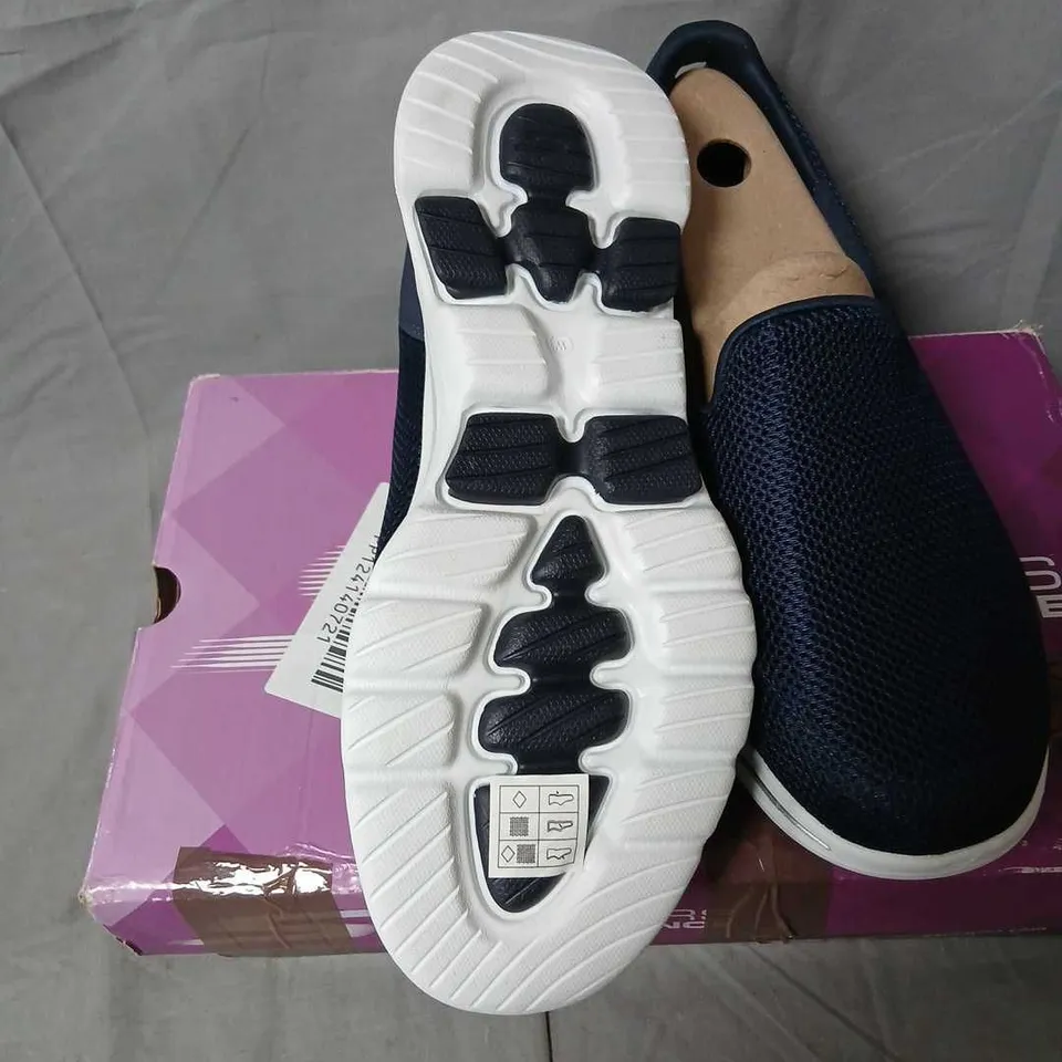 SKECHERS GO WALK 5 WOMEN’S SLIP-ON SNEAKERS – NAVY MESH, UK 6.5 (EU 39.5, US 9.5) – BOXED