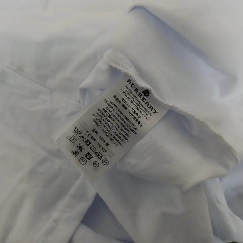 BURBERRY WHITE T-SHIRT - XXL