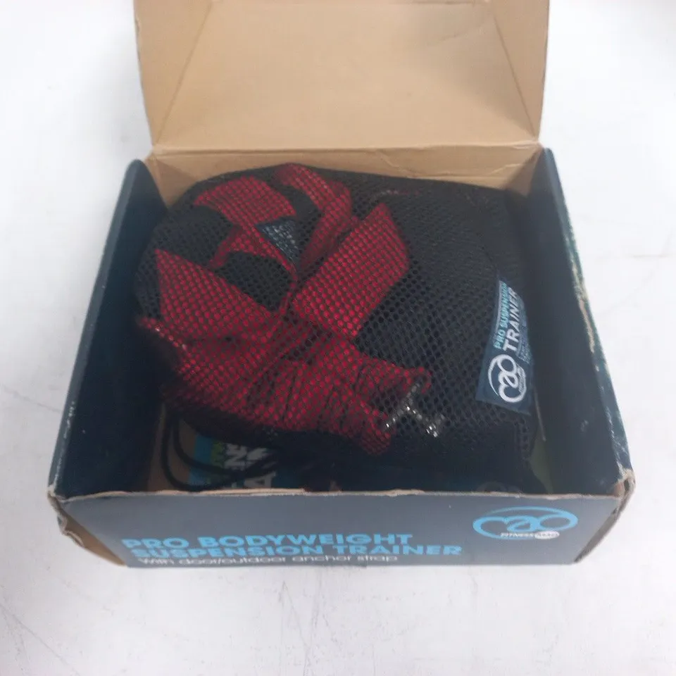 BOXED FITNESS MAD PRO BODUWEIGHT SUSPENSION TRAINER