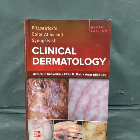 FITZPATRICK'S COLOUR ATLAS & SYNOPSIS OF CLINICAL DERMATOLOGY - NINTH EDITION BOOK 