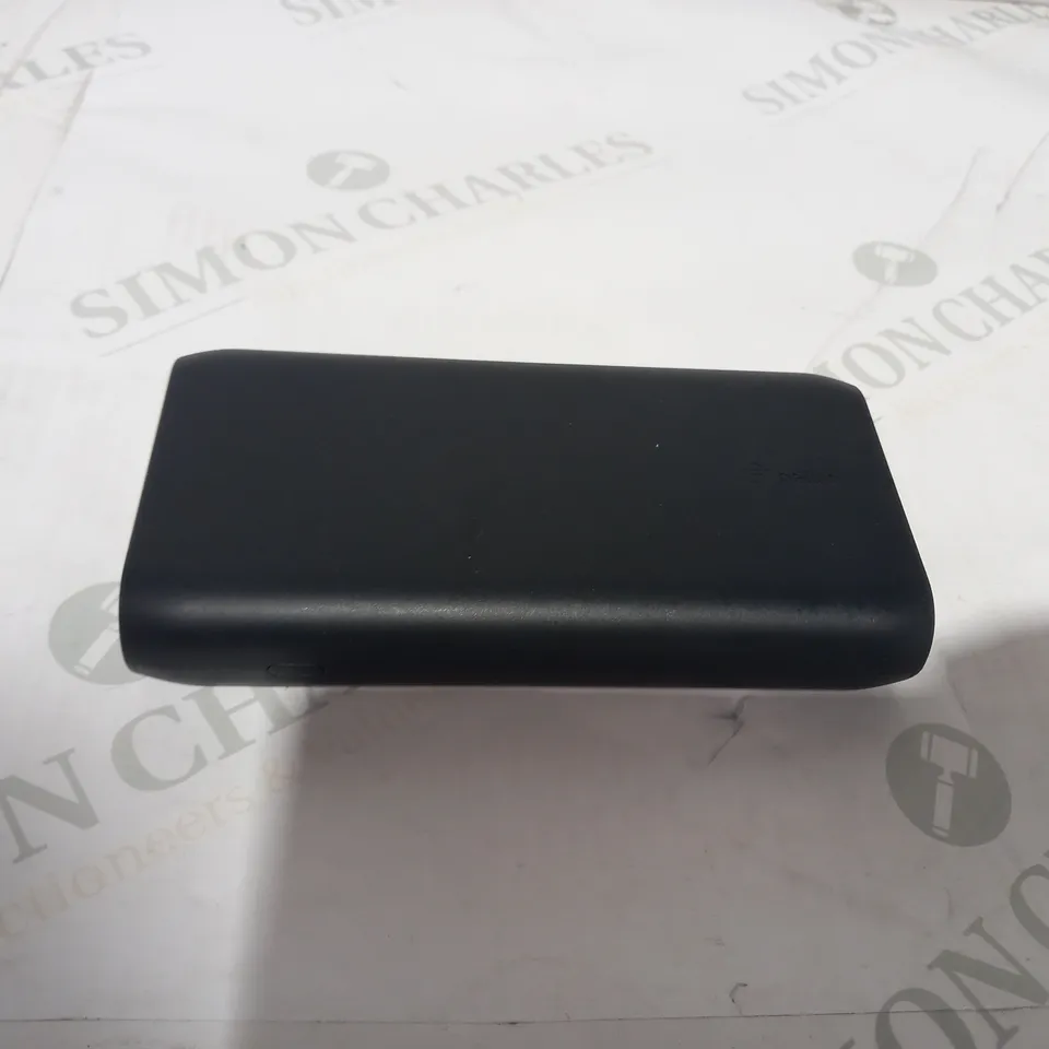 BELKIN BOOST CHARGE POWERBANK 20K
