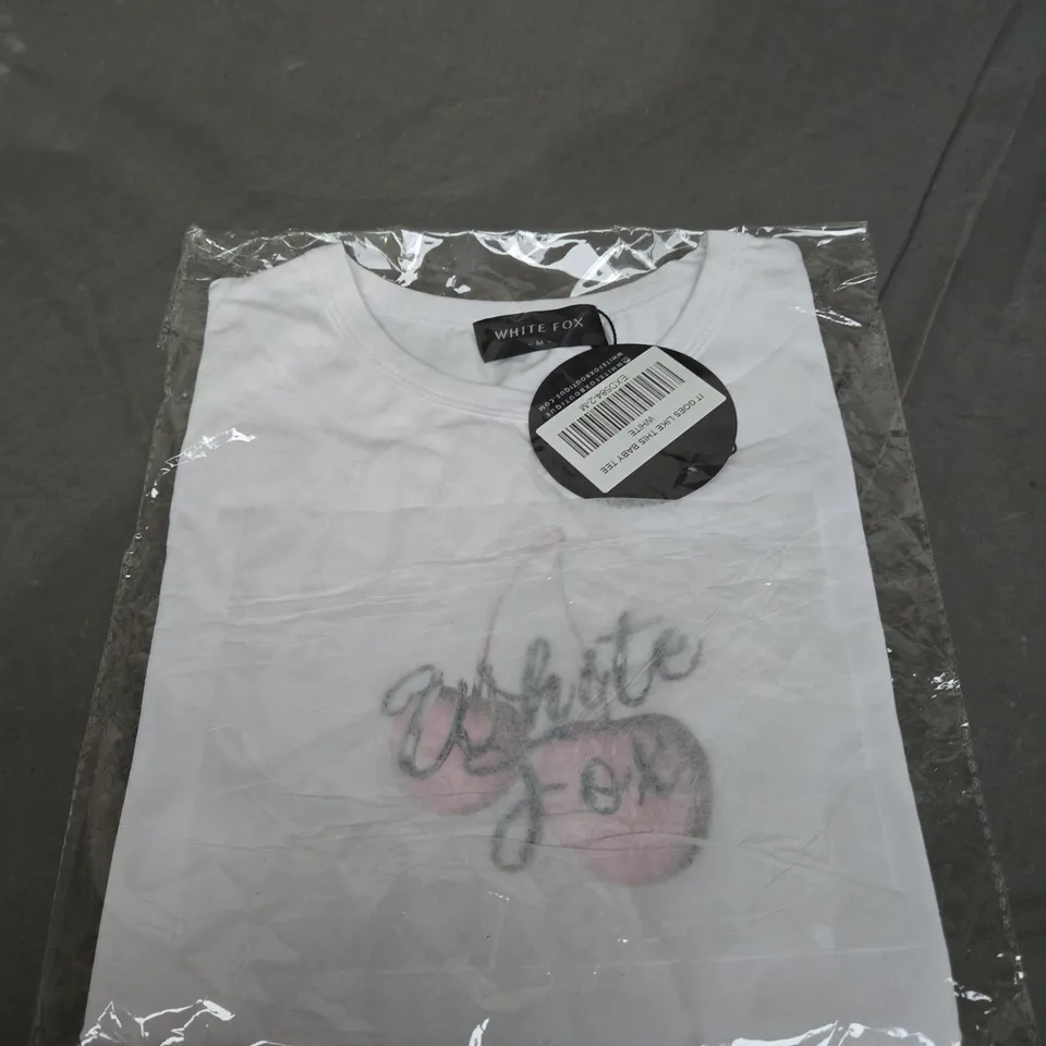 BAGGED WHITE FOX IT GOES LIKE THIS BABY TEE - SIZE M