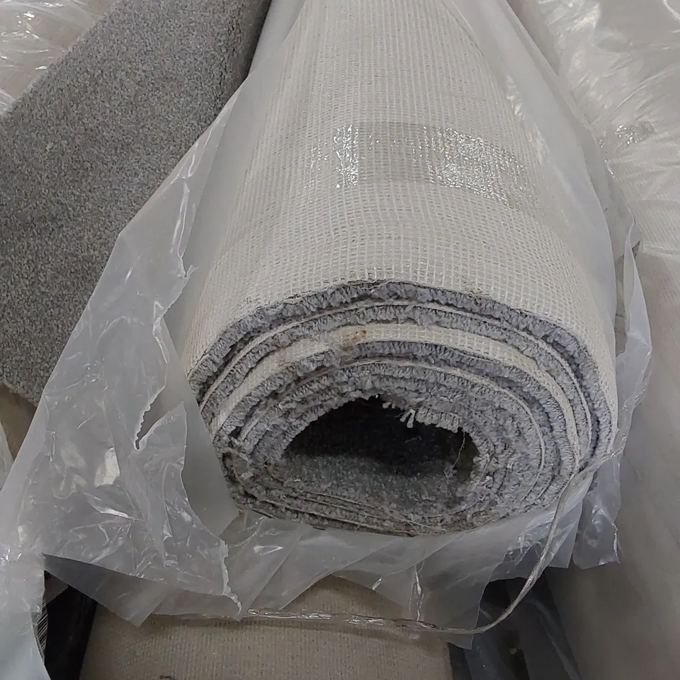 ROLL OF QUALITY EC FREEDOM FLINT CARPET // SIZE: APPROXIMATELY 5.7 X 5m