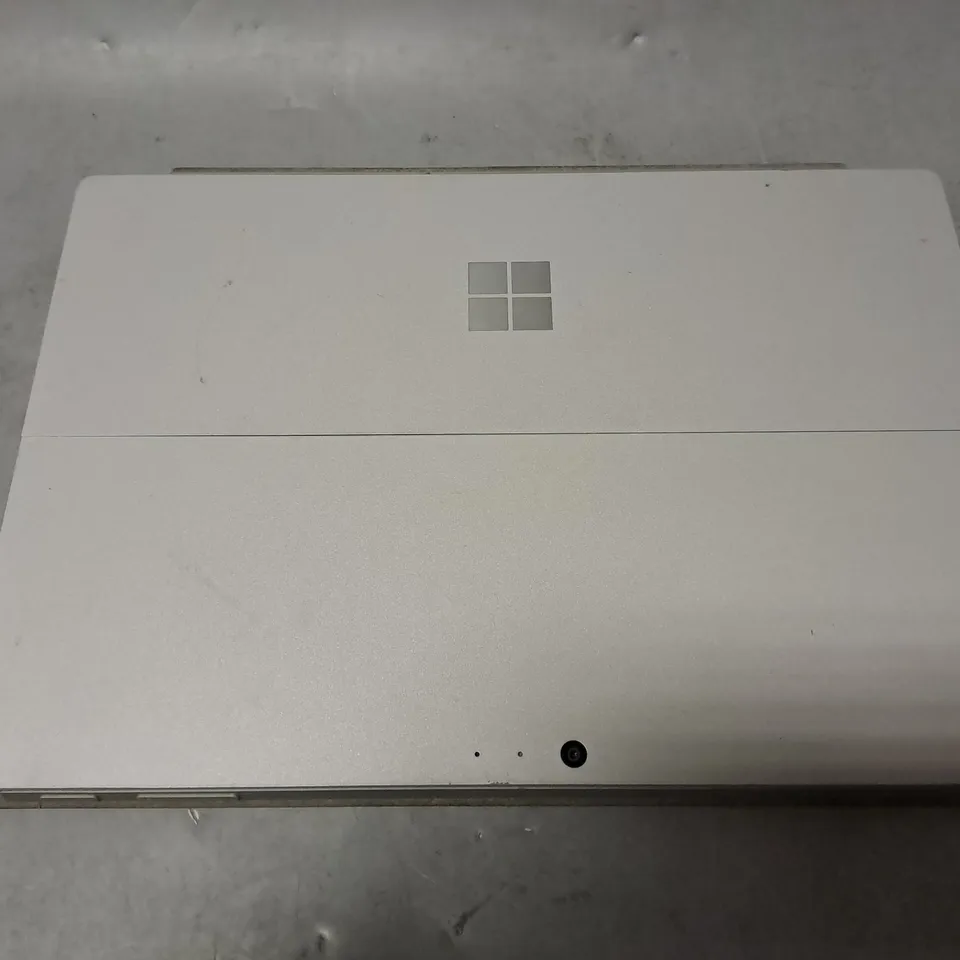 MICROSOFT SURFACE PRO 4 