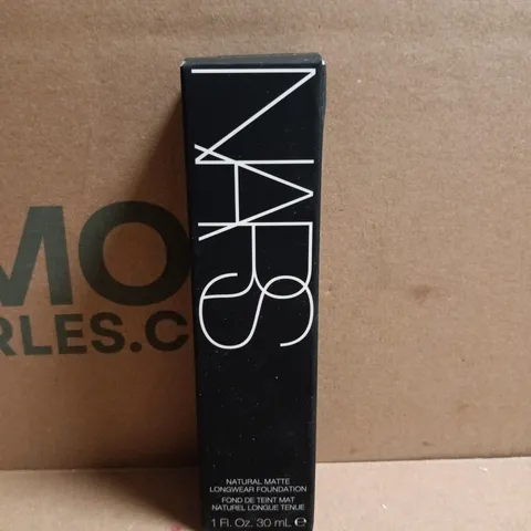 NARS NATURAL MATTE LONGWEAR FOUNDATION (30ML)