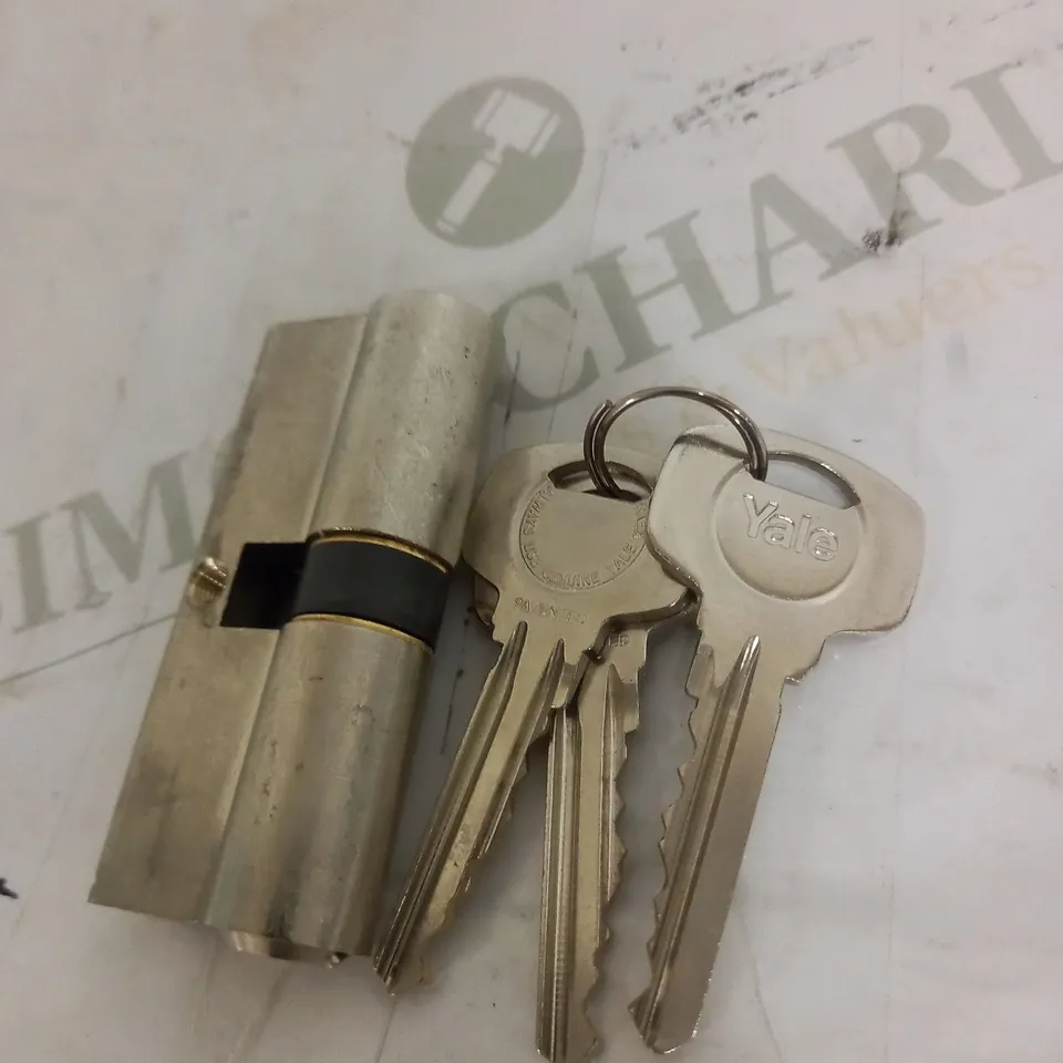 YALE KM3030-NP-KA EURO DOUBLE 1 STAR KITEMARKED CYLINDER, 3 KEYS SUPPLIED,