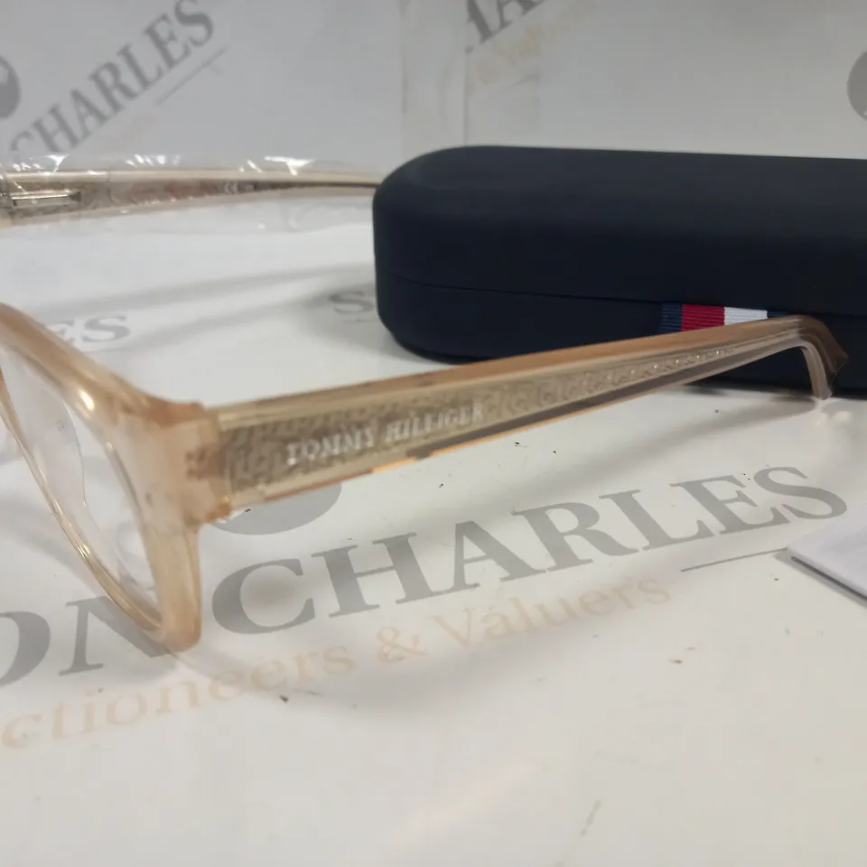 TOMMY HILFIGER ACETATE SUNGLASSES