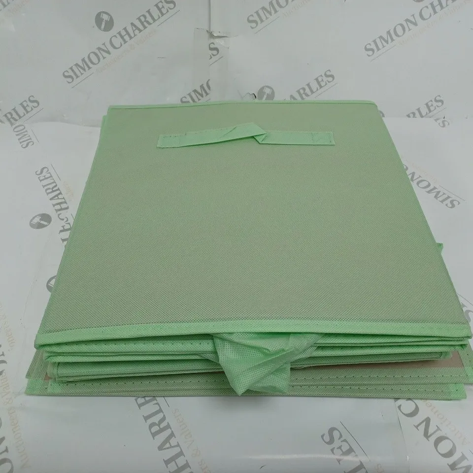 SET OF 4 FOLDABLE BOXES GREEN