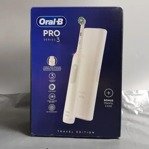 SEALED ORAL B PRO SERIES 3 TOOTHBRUSH 