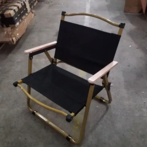 BOXED FOLDING CHAIR