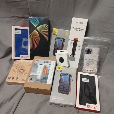 APPROXIMATELY 15 ASSORTED MOBILE PHONE ACCESSORIES TO INCLUDE CASES, SCREEN PROTECTORS, POWER BANKS, ETC
