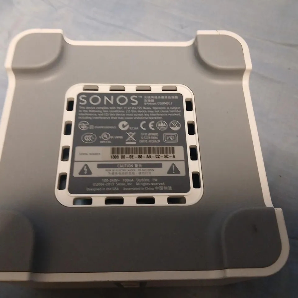 SONOS CONNECT – WHITE NETWORK MUSIC STREAMER