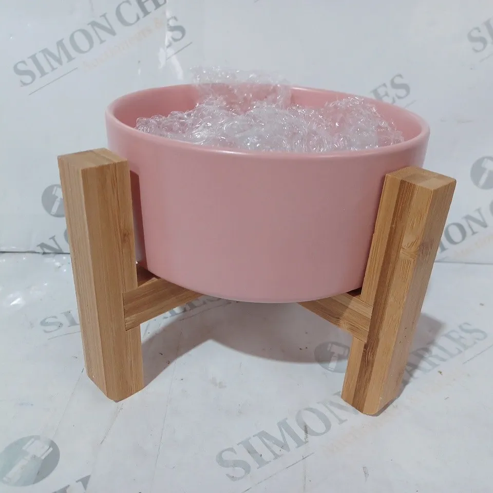 BOXED UNBRANDED CERAMIC ELEVATED PET FEEDER IN PINK