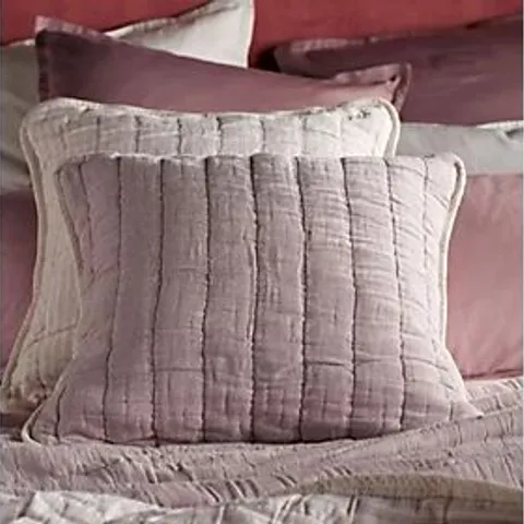 SECRET LINEN STORE VIVIENNE COTTON 2 SMALL SQUARE CUSHION COVERS